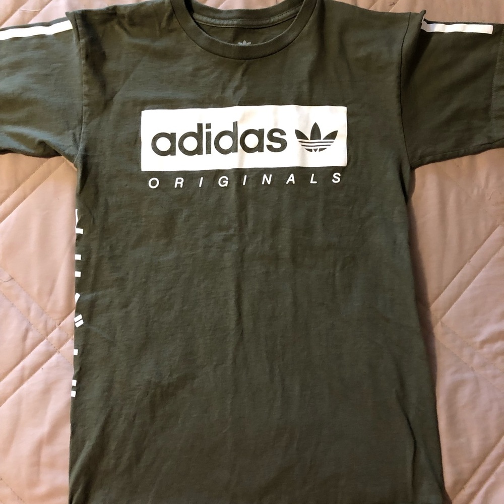 Adidas T-shirt